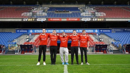 王者荣耀服务故障引发玩家不满 官方迅速修复并恢复信誉分